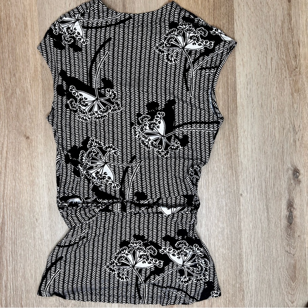 Anthropologie Deletta black white top - Picture 7 of 8